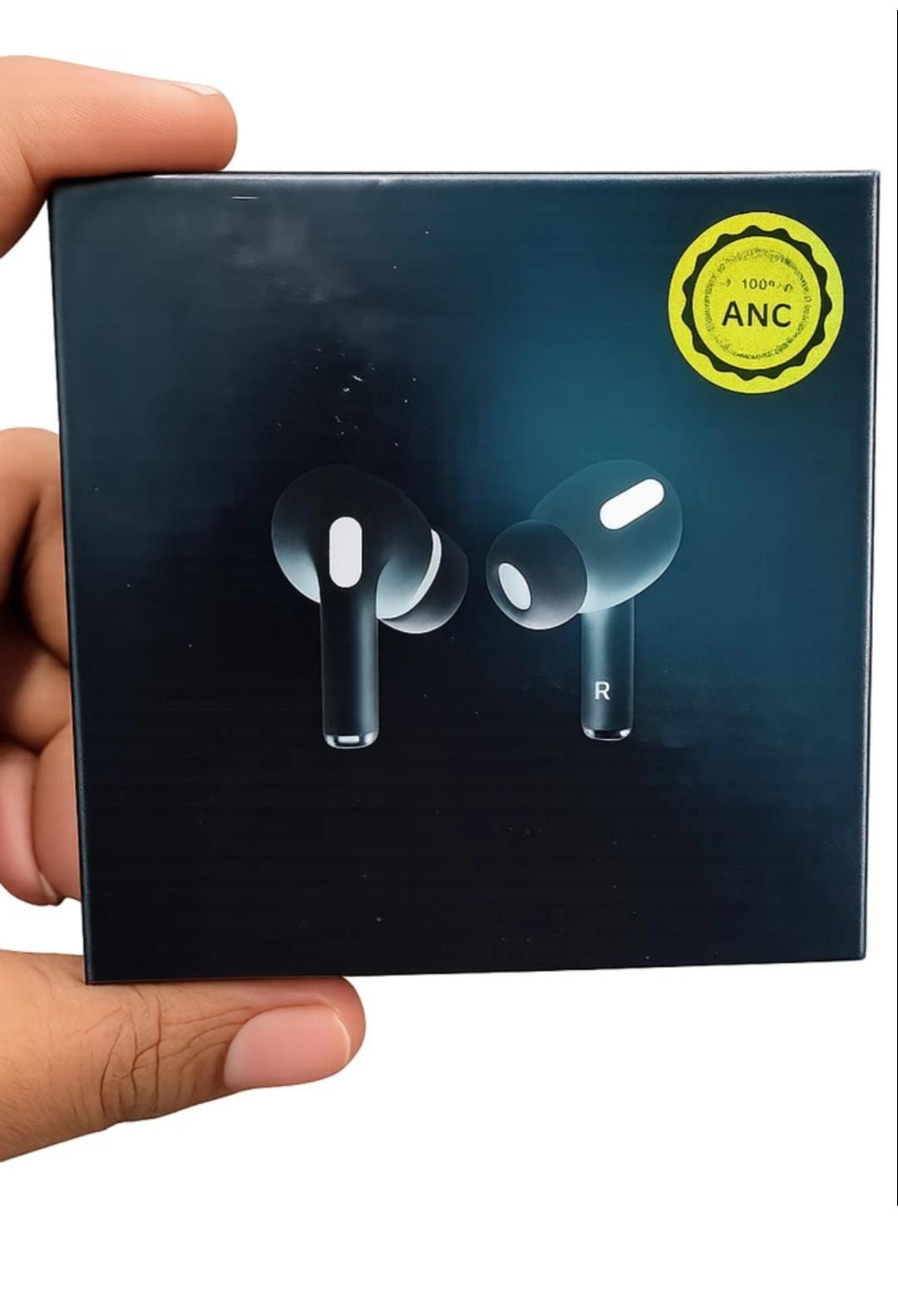 Wireless In-Ear Pro Earbuds with Wireless Charging Case White